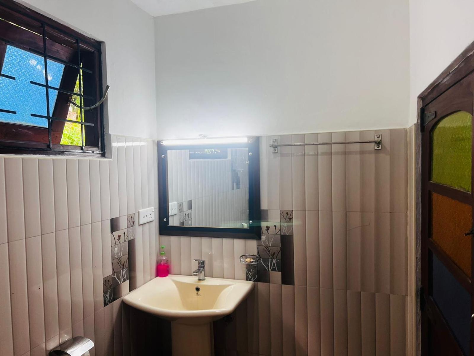 Rest Full Homestay Ella Buitenkant foto