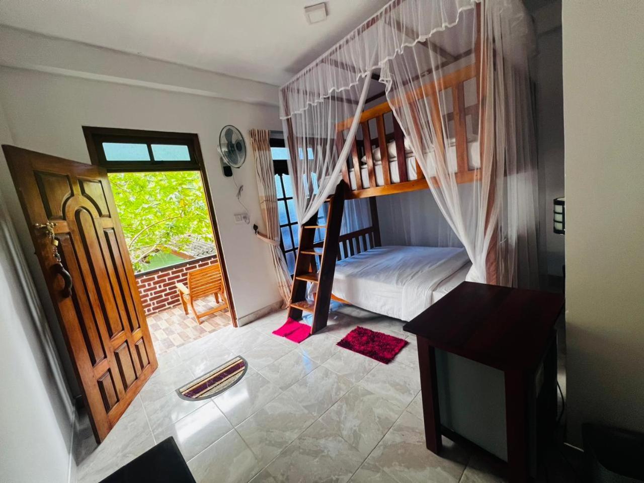 Rest Full Homestay Ella Buitenkant foto