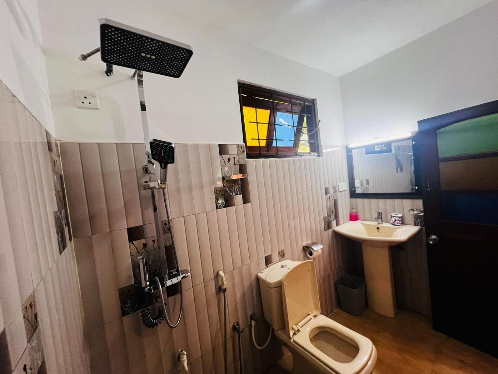 Rest Full Homestay Ella Buitenkant foto